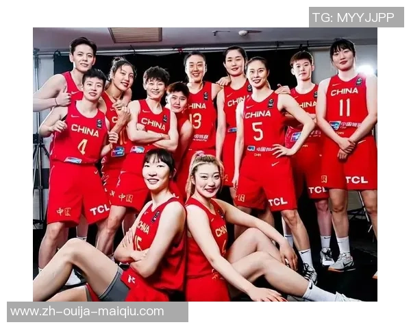 李梦换苹果最新款手机，时隔10天更新社媒，真尴尬宫鲁鸣了！